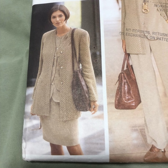 Vogue 1437 Tamotsu Career Wardrobe Pattern - jacket- skirt- pants and top- - Picture 6 of 9